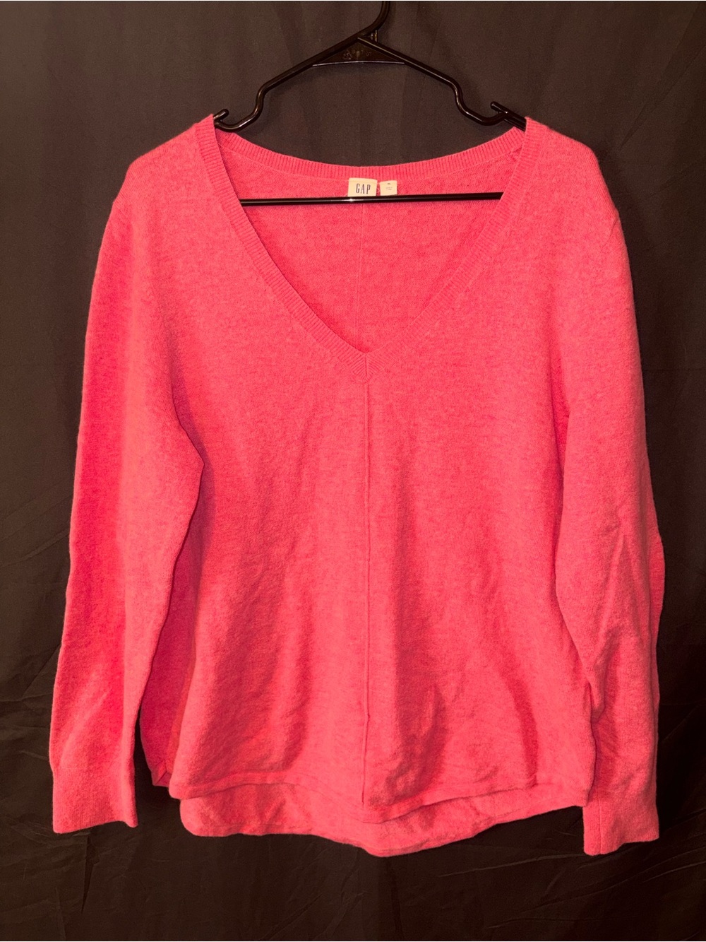 GAP V-Neck Pullover Sweater